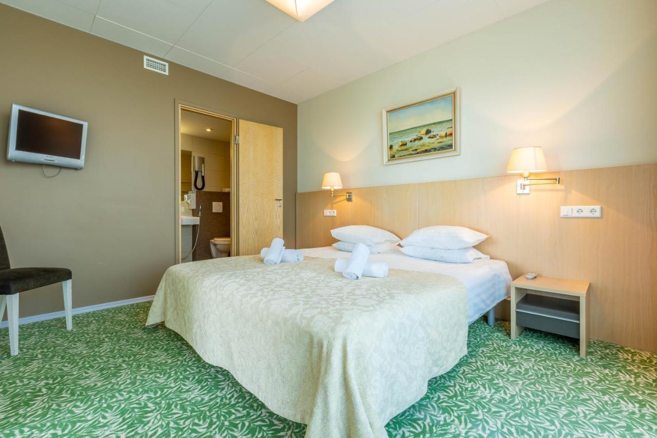 Meri Seaside Hotel & Spa Kuressaare Exterior photo